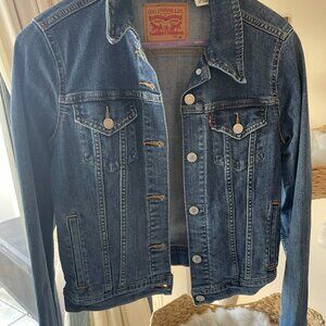 Levis Jean Jacket - Size M